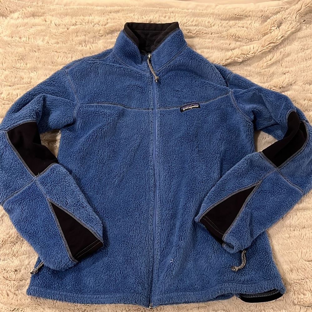 Patagonia women’s regulator fleece size medium